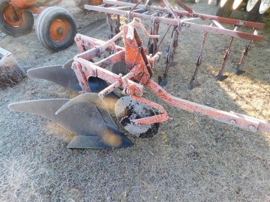 Allis Chalmers Snap Coupler Plow