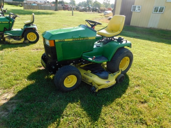 2001 JOHN DEERE 445