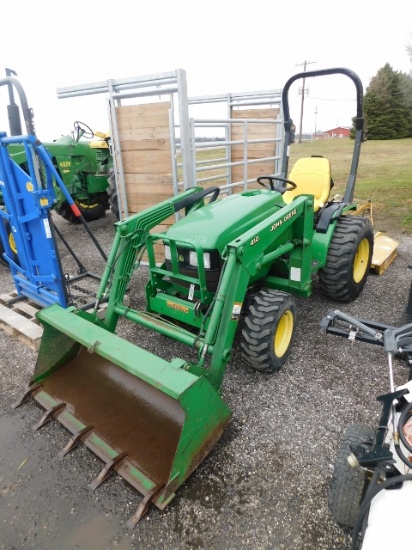 John Deere 4110 Tractor w/ Loader