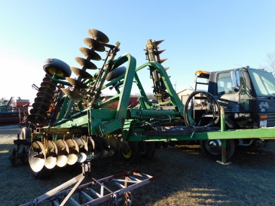 John Deere 230 Disc