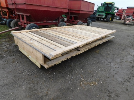 New 16' Hay Rack Bed