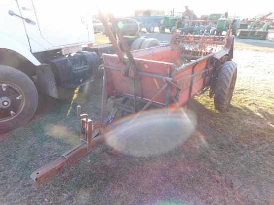 New Idea 14A Manure Spreader
