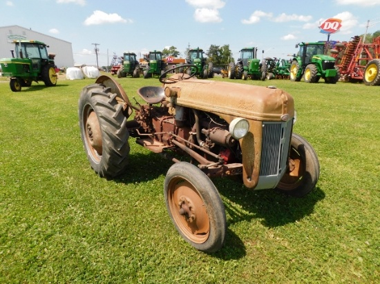 Ford 8N