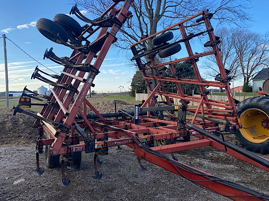 Case IH Tiger Mate 2 36 ft. field cultivator