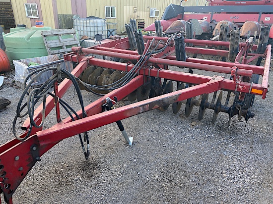 Case IH 6500 9 shank disc chisel