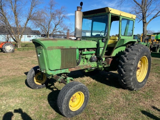 John Deere 4320