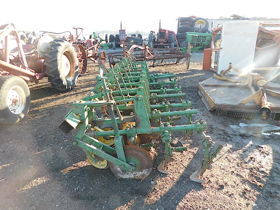 John Deere 4 row cultivator