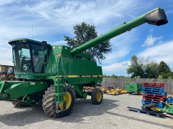 93 JD 9500 Combine