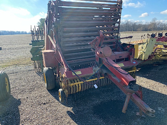 New Holland 850 Round Bayler