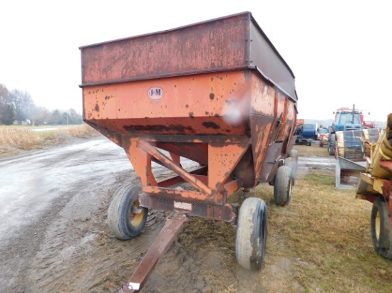 J & M 350 BUSHEL GRAVITY WAGON