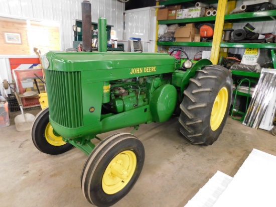 JD AR TRACTOR