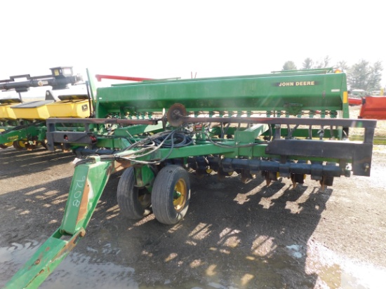 JOHN DEERE 750 15' NO TILL DRILL