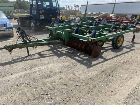 1994 JOHN DEERE 714