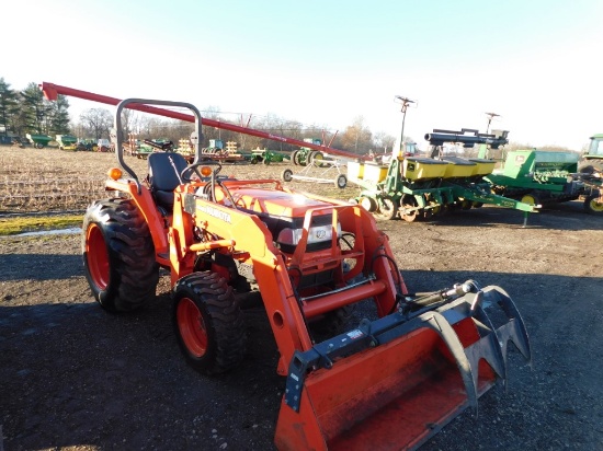 2001 KUBOTA L3010 W/ LOADER