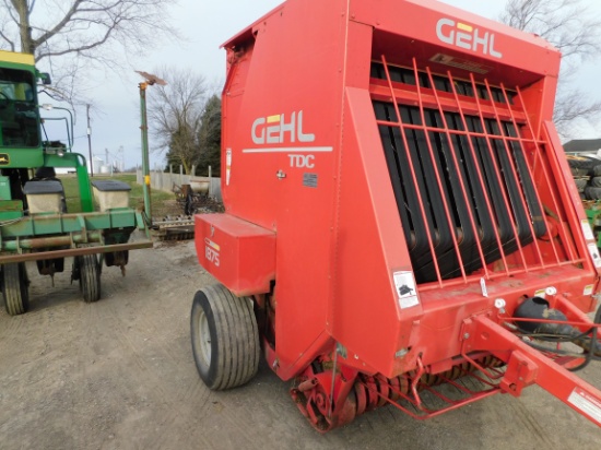 GEHL 1875 ROUND BALER