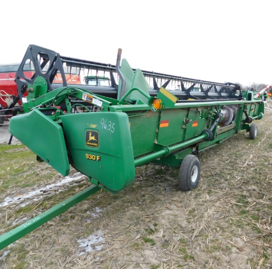 JD 930F GRAIN HEAD
