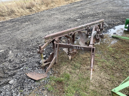 IH FAST HITCH PLOW