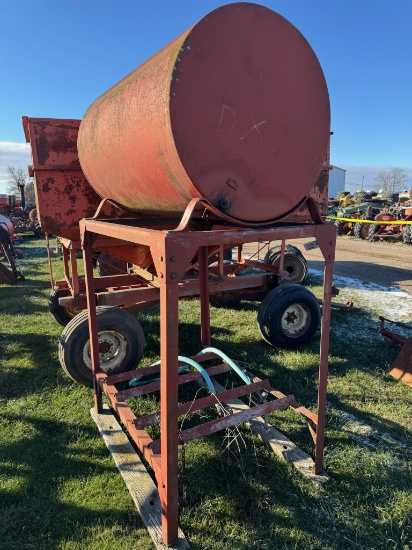 FUEL TANK WITH STAND