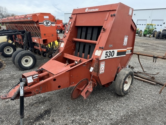 HESSTON 530 ROUND BALER