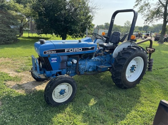 FORD 3930 TRACTOR