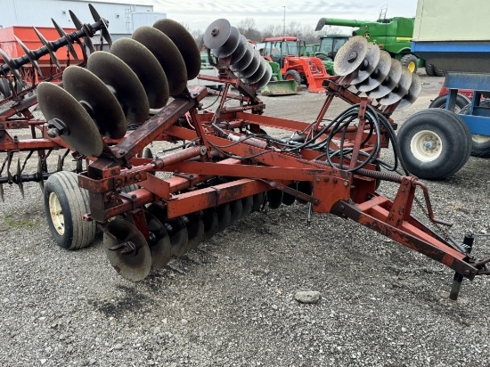 INTERNATIONAL 475 DISC
