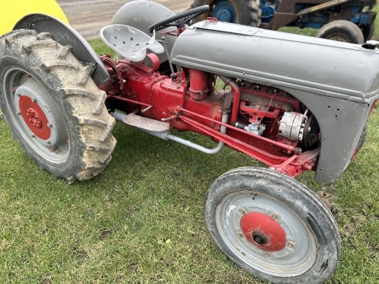 FORD 8N