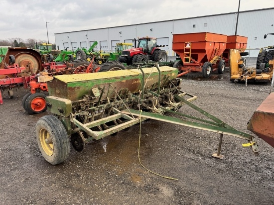 JD FB GRAIN DRILL