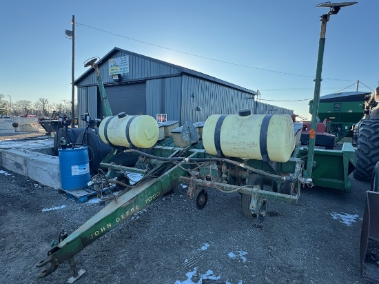 JD 7000, 4 ROW PLANTER