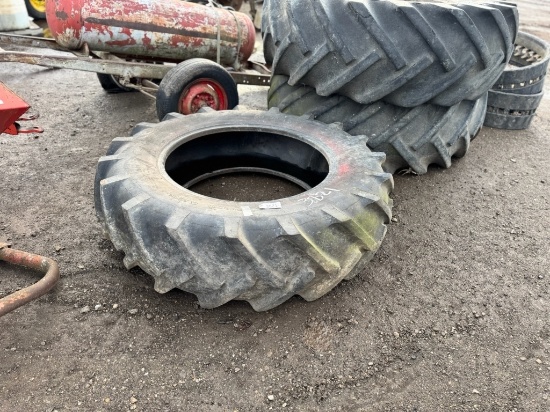 16.9X34 TIRE
