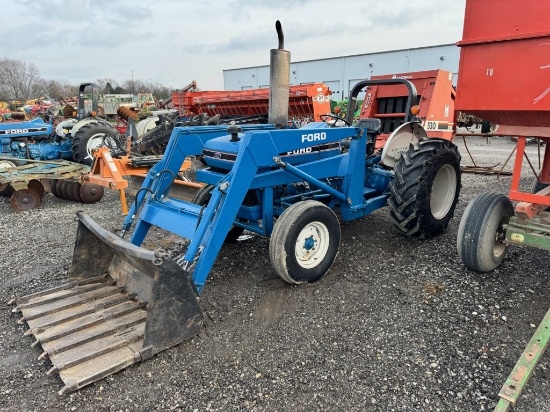 FORD 4610 DIESEL W/ LOADER