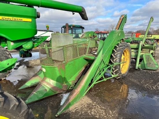 JD 60 TRACTOR