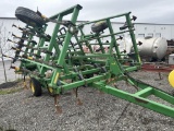 JD 980 FIELD CULTIVATOR
