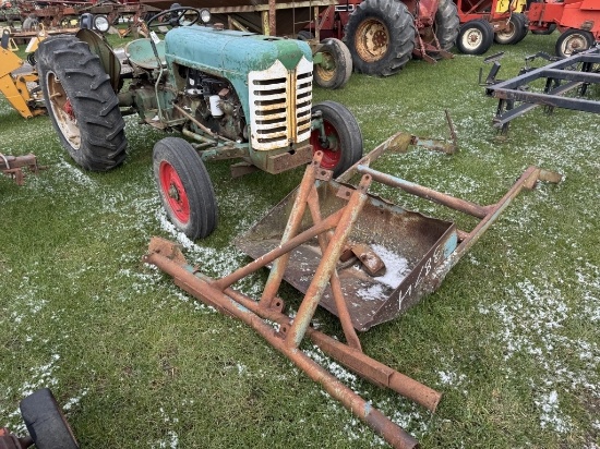 OLIVER SUPER 55 TRACTOR WITH LOADER