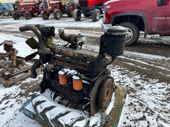 ALLIS CHALMERS 7020 TRACTOR ENGINE