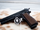 Browning Hi Power 9 mm, 1 mag made in Belgium, assembled in Portugal, Serial number 511NN50736, sing
