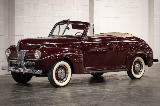 1941 Ford Super Deluxe Convertible Coupe