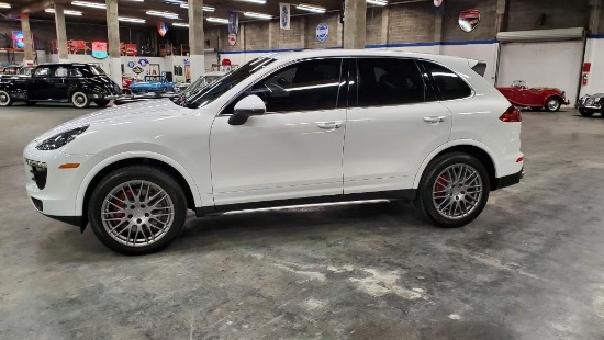 2018 Porsche Cayenne S