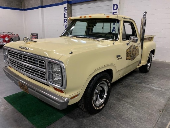 1979 Dodge D13 Lil 440 Express