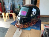 Auto Darkening Welding helmet