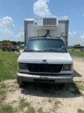2000 Ford E-450 Box Truck with insulated & refrigerator Box 7.3 Power Stroke diesel runs & drives