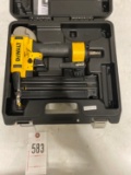 Dewalt  18 Gauge Brad nailer works