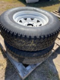 2-235-75R15 Wheel & Tire