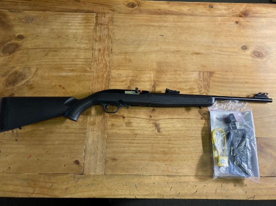 New Mossberg International Model 702 22LR Synthetic BBC1 18" 25 Round Mag SN#EVE4652607