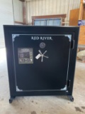 New Red River 65 Gun, Gun Safe securam lock, 14 gauge steel, Door Panel organizer, power outlet & us