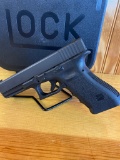 New Glock 22 40 Cal (2) 15 Round Mags #AGEh221