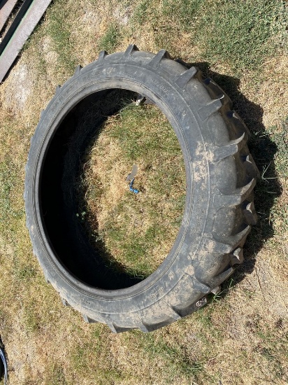 Harvest King 11.2-38 Tractor Tire