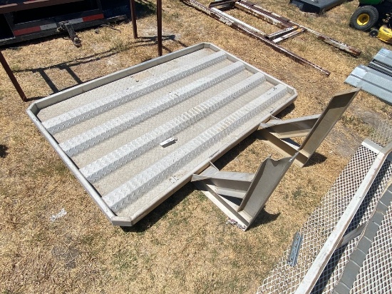 18 Wheeler Alluminum Rack