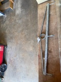 Multi Hooks on bar