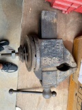 1923 Heavy Duty vise
