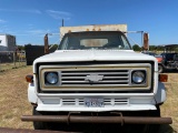 Chevy V8 70 Live Bottom Grain truck runs and drives
